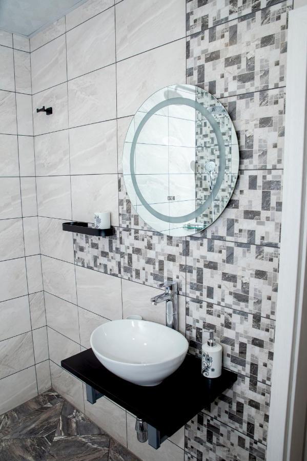 Stadium Apartments Veliko Turnovo Bagian luar foto